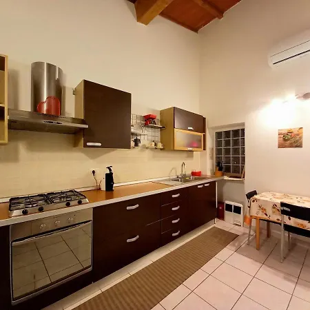Διαμέρισμα Bilocale In Centro Con Vista Mare *