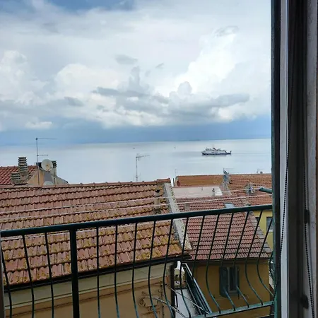 公寓 Bilocale In Centro Con Vista Mare